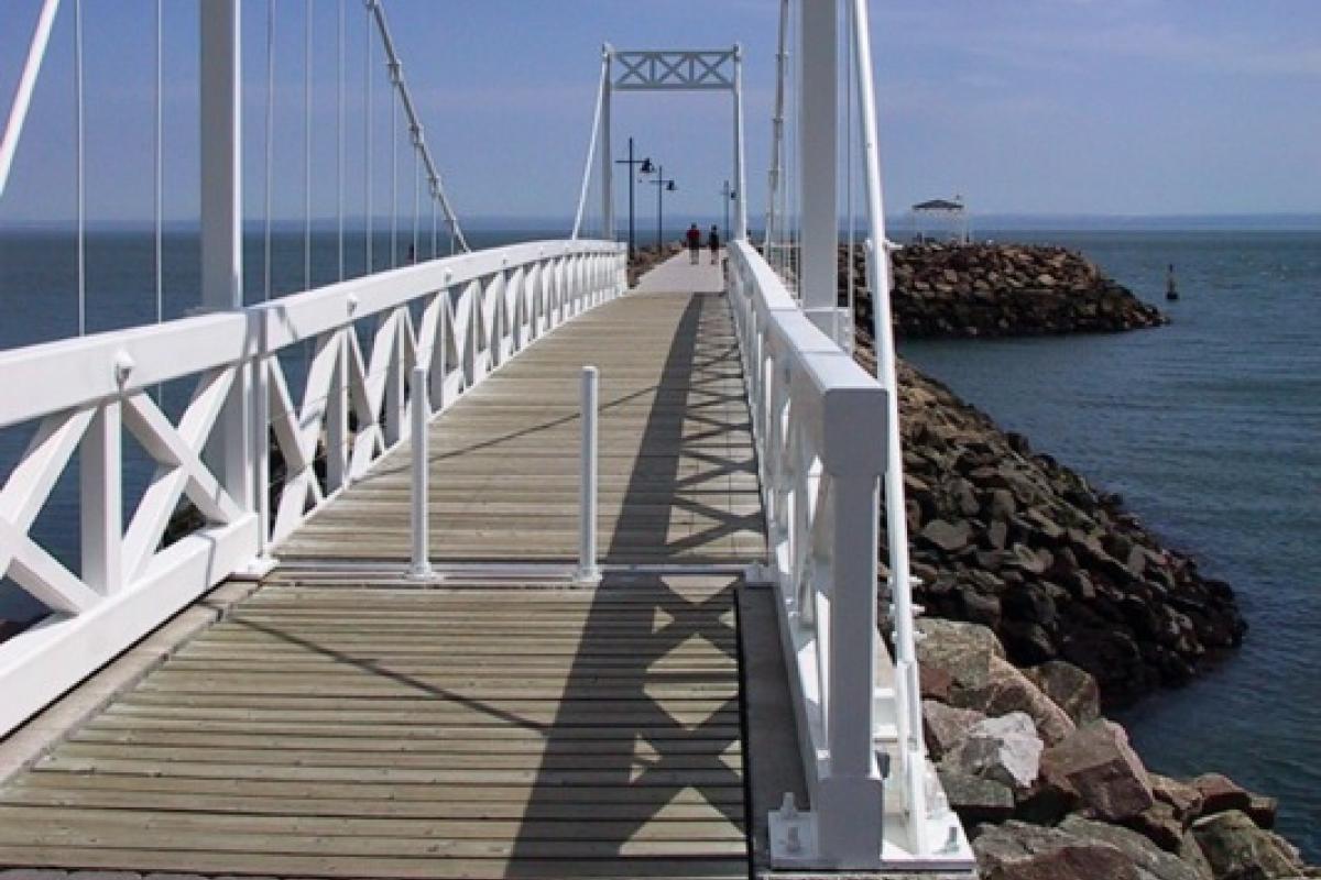 Travaux aux quais de Pointe-au-Pic et de Cap-à-l'Aigle
