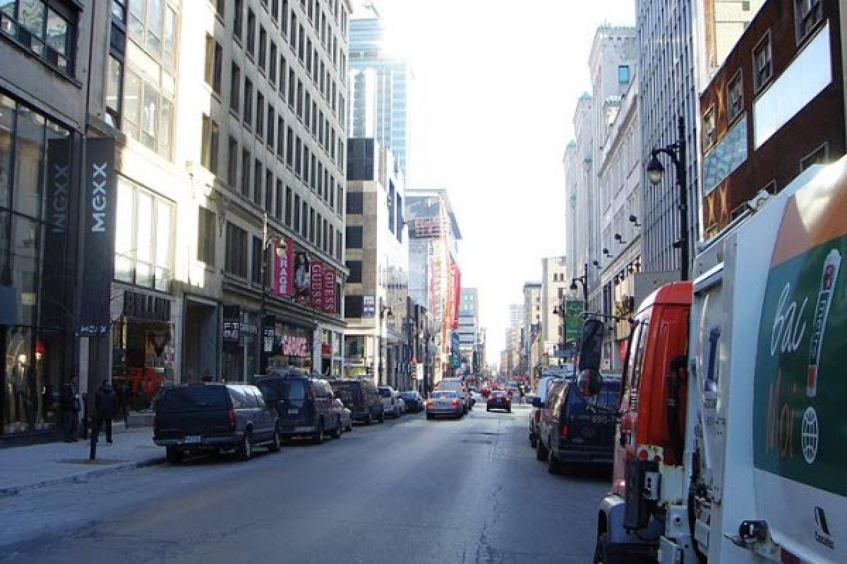 Montréal : début de la sécurisation de l'égout sous la rue Saint-Catherine Ouest