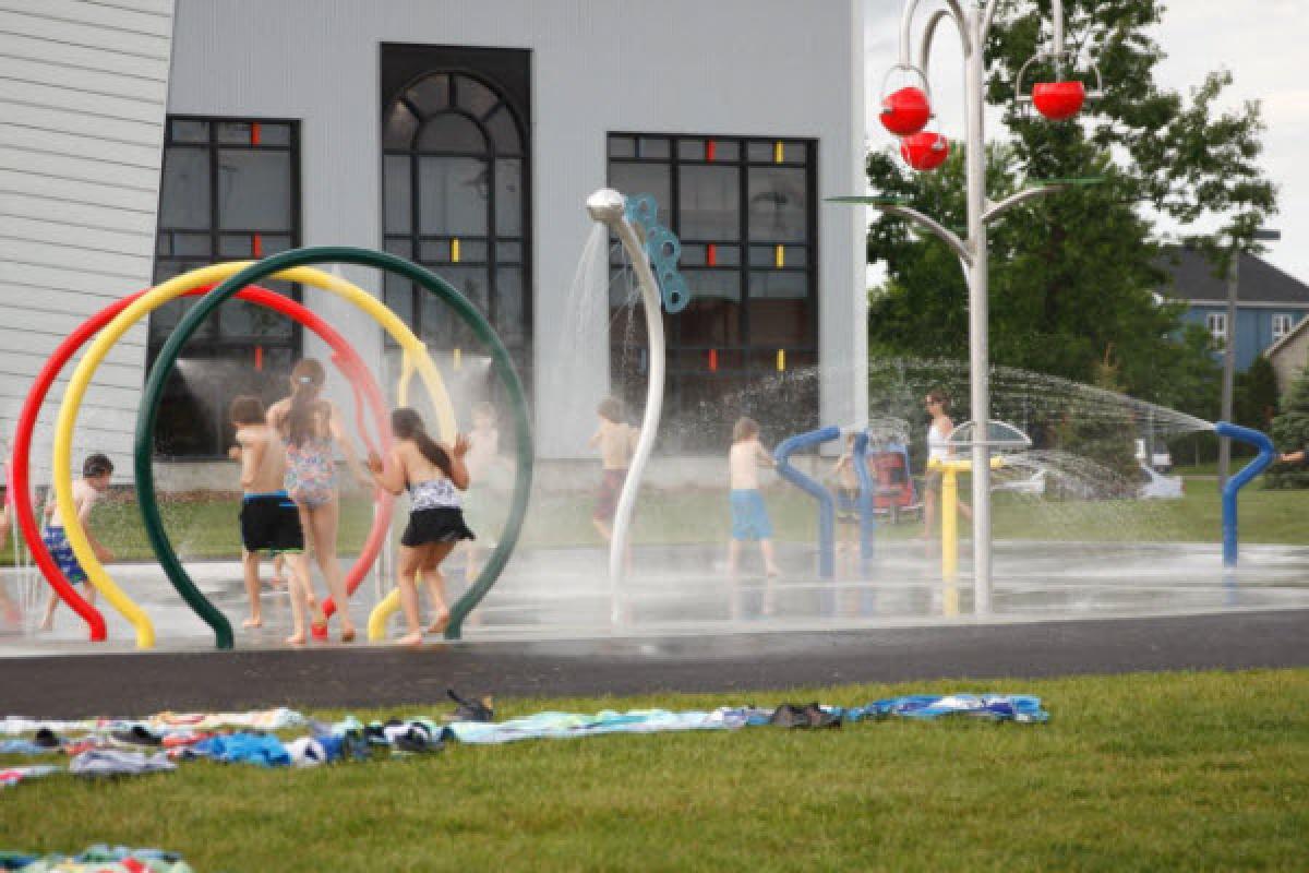 Sainte-Julie inaugure ses nouveaux jeux d’eau