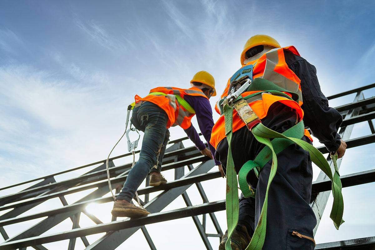 Le milieu de la construction est parmi les plus touchés par les décès et les accidents au travail.. 