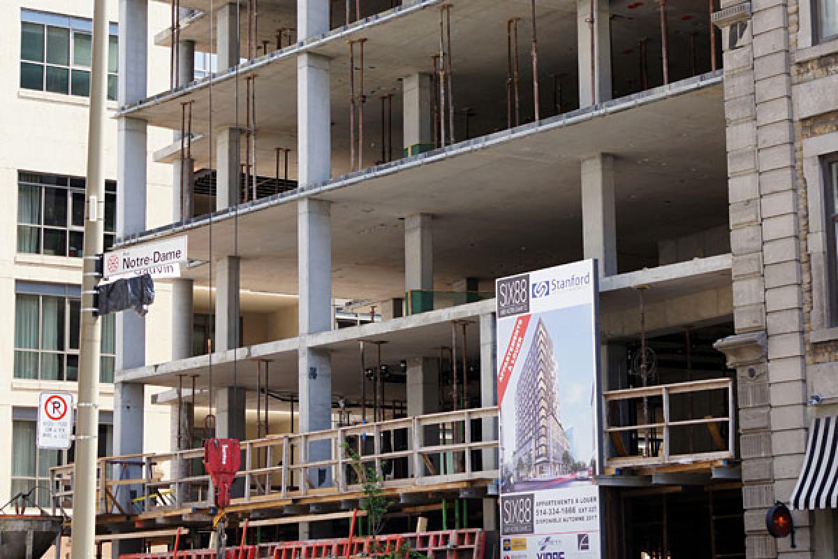 les mises en chantier d'habitations dans les centres urbains du Québec sont deme