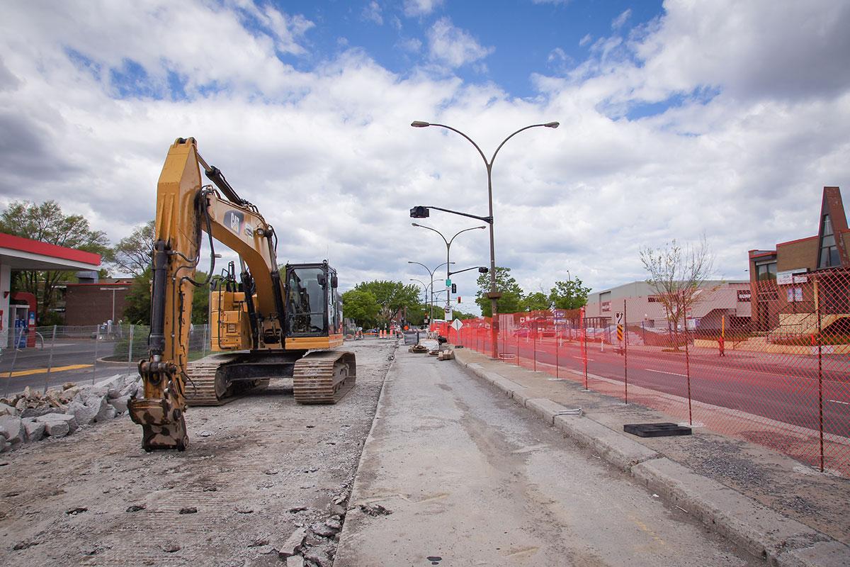 Image des travaux en cours du SRB Pie-IX, à Montréal - Crédit: Laurent Canigiani 