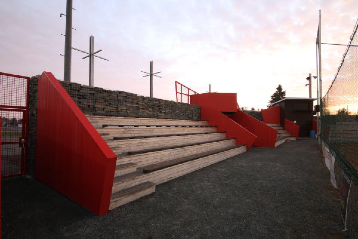 Inauguration du stade Paul‑Émile‑Dubé à Trois‑Pistoles