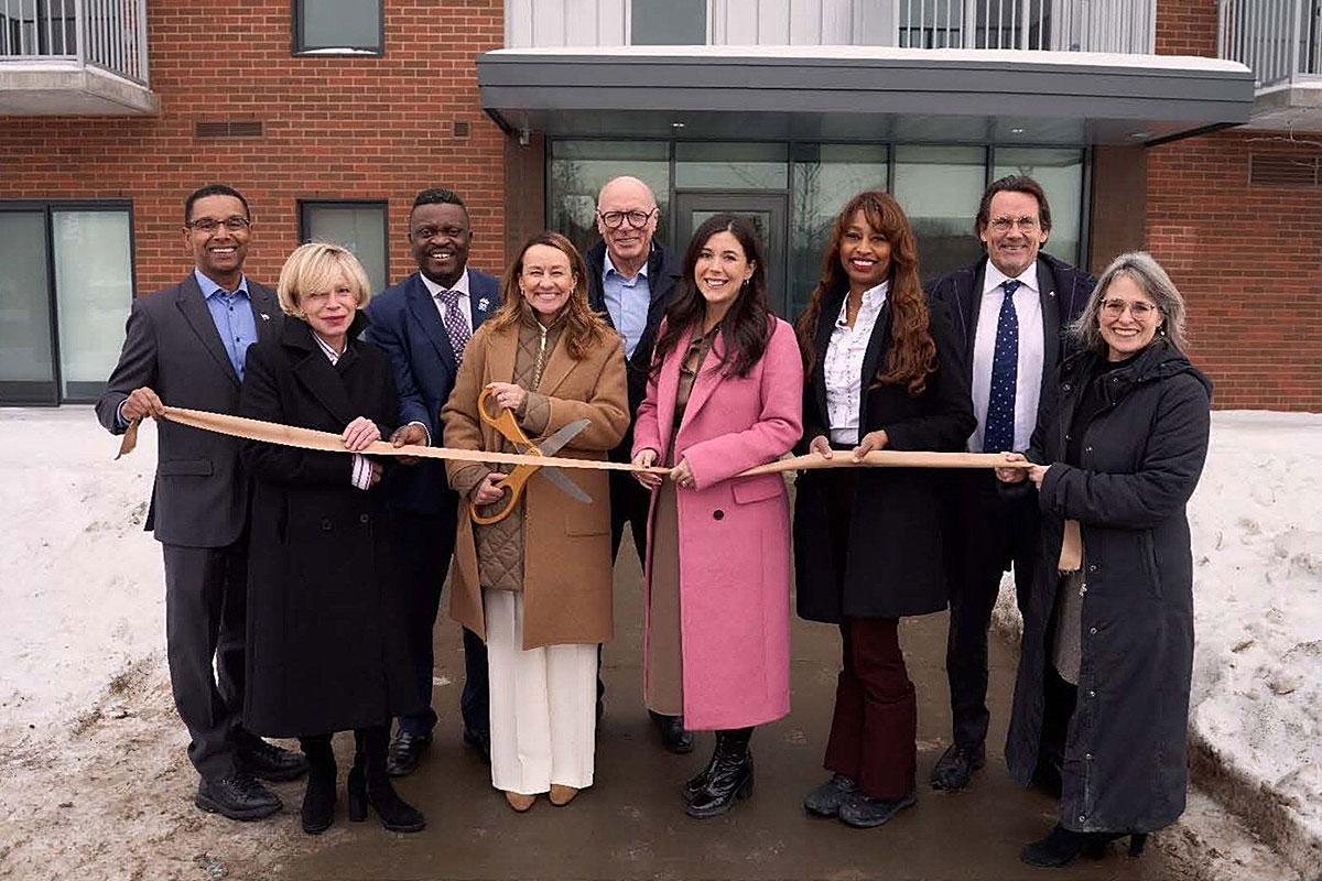 Longueuil : inauguration de 100 logements abordables pour aînés. Crédit : SHQ