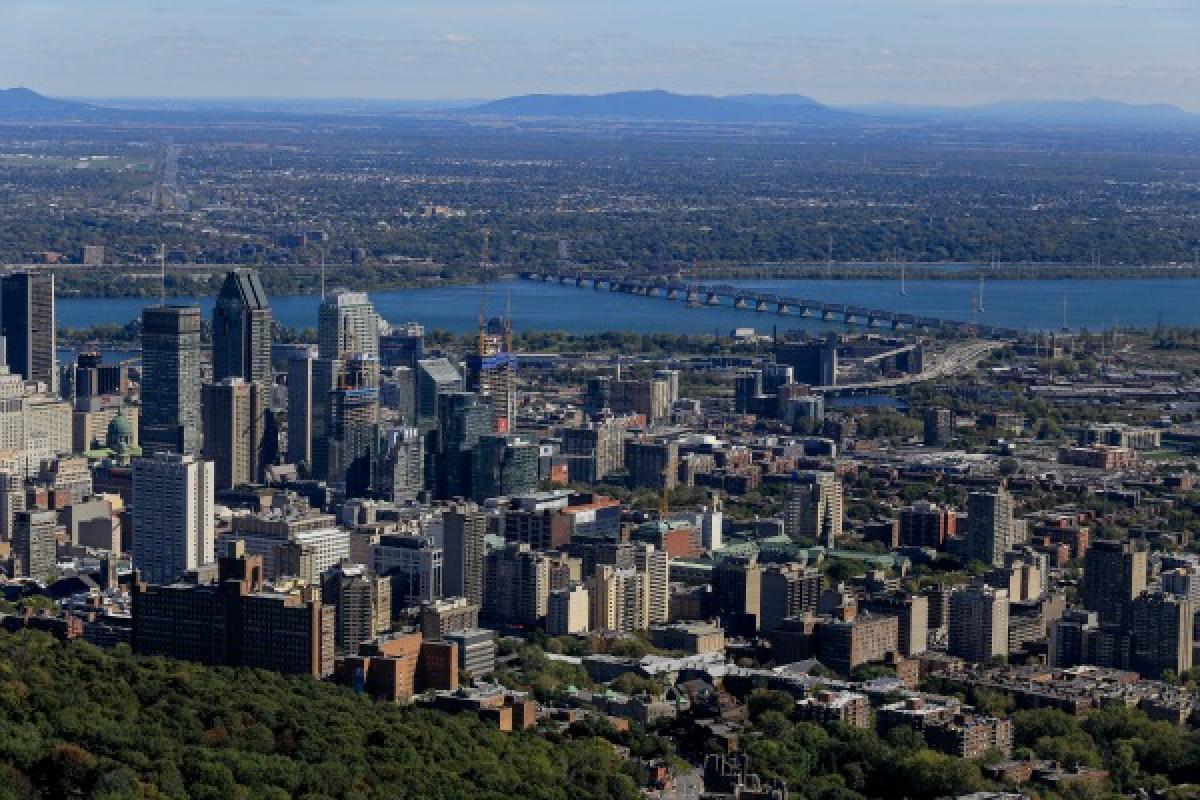 la Ville de Montréal allait procéder au déversement des eaux usées dans le cadre