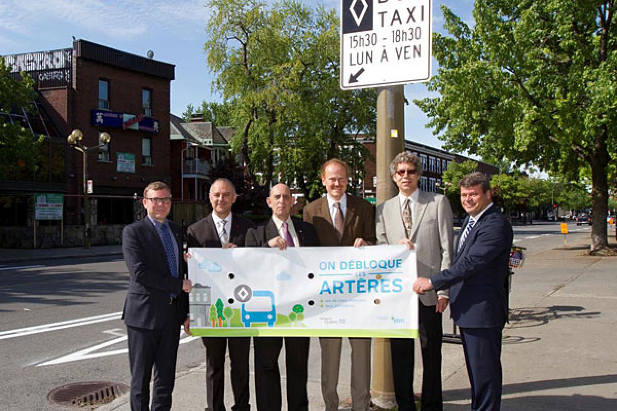 STM : mise en service de la voie réservée pour bus et taxis sur la rue Sherbrook