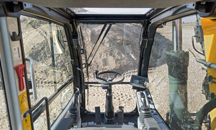 Machinerie ergonomique : tout le monde y gagne - photo : Liebherr