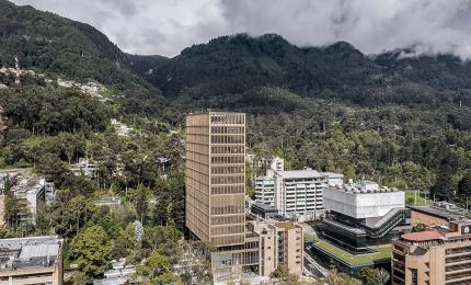 Prouesses techniques et durabilité pour une tour de Bogota. Crédit : @alejoarango_pr