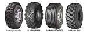 Pneus Wangler DuraTrac, Solideal SLA R4, Michelin X One ZYZ3 et Michelin XHA2