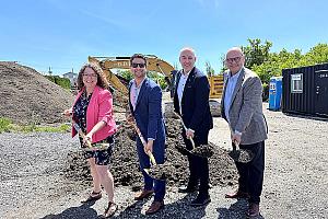 Un chantier de 50 logements abordables est lancé à Salaberry-de-Valleyfield. Crédit : Cabinet de la ministre responsable de l'Habitation