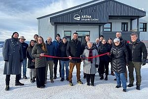 Inauguration de l’aréna Léopold-Leclerc. Crédit : Ville de Carleton-sur-Mer