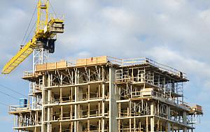 Mises en chantier d'habitations au Québec en avril 2015