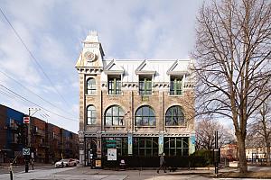 La Ville de Montréal lance un concours  d’architecture pour rénover la bibliothèque Saint-Charles. Crédit : Raphaël Thibodeau