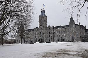Budget du Québec 2026-2027 : l’industrie de la construction accueille prudemment les investissements