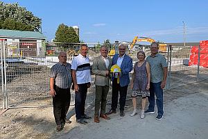 Construction d’une caserne de pompiers à Saint-Stanislas-de-Kostka. Crédit : Cabinet de la ministre des Affaires municipales