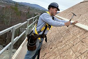 Les moyens pour prévenir les chutes sur les chantiers