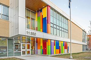 L’école Louisbourg inaugure ses nouveaux espaces. Crédit : Éric Carrière