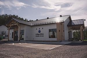 Le Collège d’Alma inaugure une nouvelle ferme-école. Crédit : Collège d’Alma