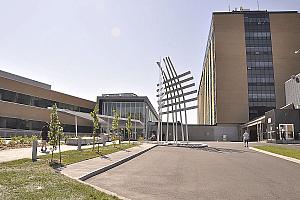L'Hôpital Charles-Le Moyne, à Longueuil, fait partie des projets visés par l'enveloppe de 10 G$. Crédit : Fondation Hôpital Charles-LeMoyne