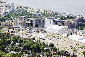 Québec lance les travaux d'agrandissement de l'Hôpital de Chicoutimi. Crédit : Centre intégré universitaire de santé et de services sociaux du Saguenay–Lac-Saint-Jean