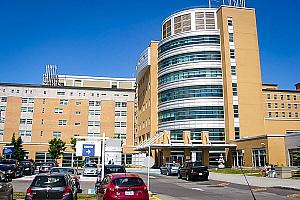 Le projet de modernisation de l’Hôpital régional de Rimouski sera bonifié - Crédit : Charny – Wikipedia- CC BY-SA 3.0