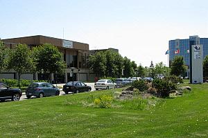 Laval adopte son programme triennal d’investissements 2015-2017