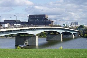 Réhabilitation du pont Macdonald-Cartier dès la fin mars