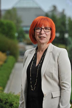 Manon Bertrand, première femme à la présidence de l'ACQ