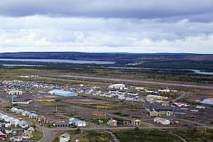 Aménagement d'un complexe sportif à Matimekosh-Lac-John