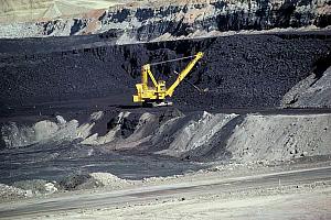 Pour que les investissements miniers profitent à l'industrie de la construction