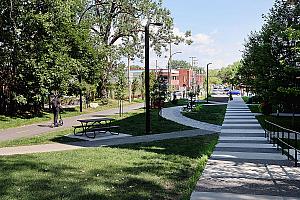 Inauguration de la place Emily-Coonan. Crédit : Arrondissement du Sud-Ouest (Ville de Montréal)