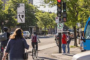 Un corridor de mobilité durable sera aménagé sur la rue Saint-Urbain. Crédit : Mathieu Sparks - Ville de Montréal