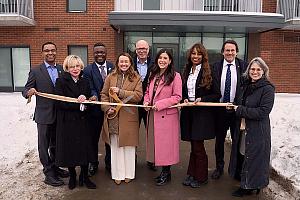 Longueuil : inauguration de 100 logements abordables pour aînés. Crédit : SHQ