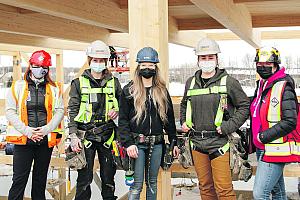 École Vauquelin : un chantier rose pour un projet vert. Crédit : Léane Côté